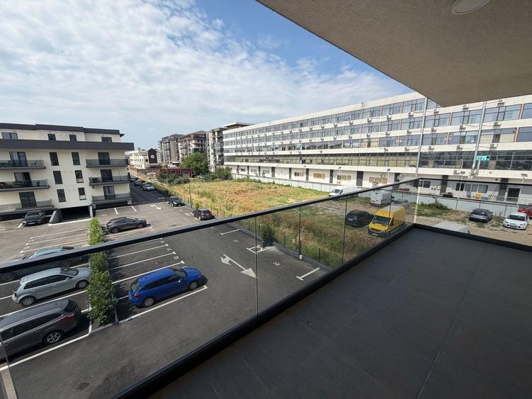 Apartament cu 3 camere decomandat în Fundeni