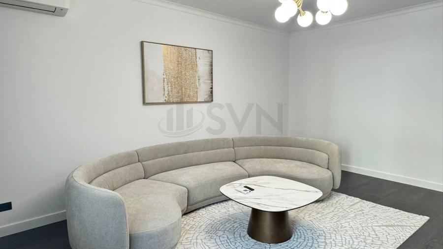 Apartament cu 3 camere decomandat, mobilat în Primăverii