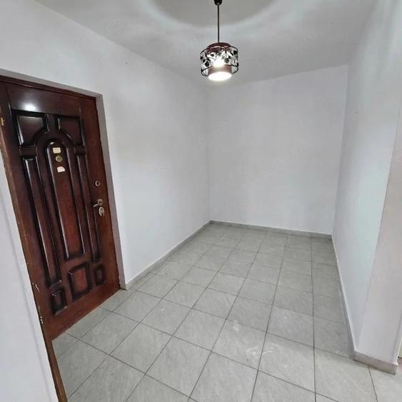 Apartament cu 2 camere decomandat în Orizont