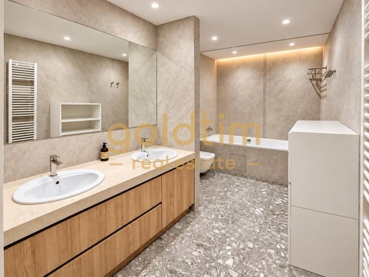 Apartament cu 4 camere semidecomandat, mobilat în Herăstrău