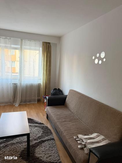 Zorilor -Str Luceafarului -Ap 2 camere separate plus bucatarie -Etaj 2 - 9