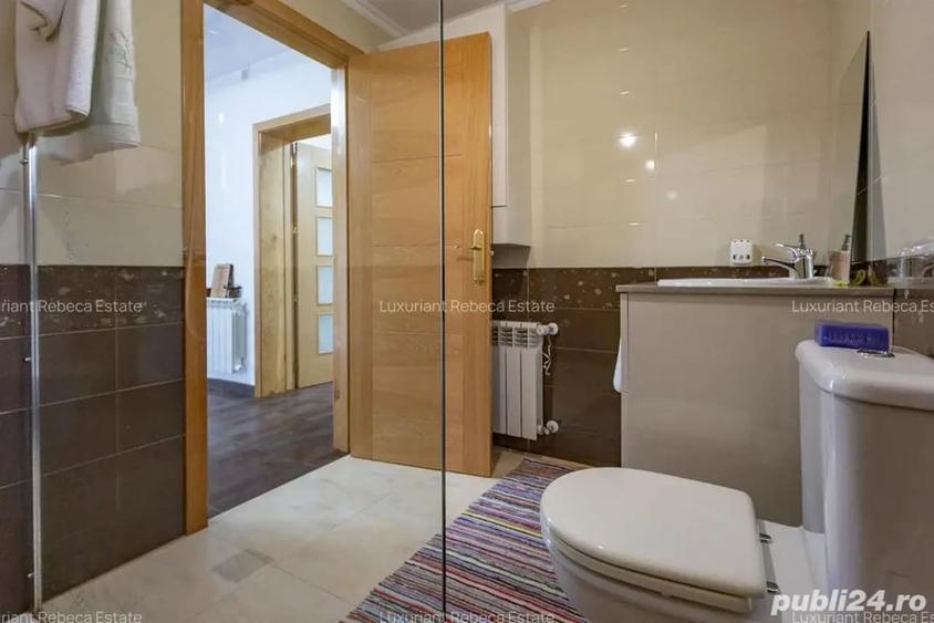 Casă cu 5 camere cu Teren 700 Mp în Orțișoara