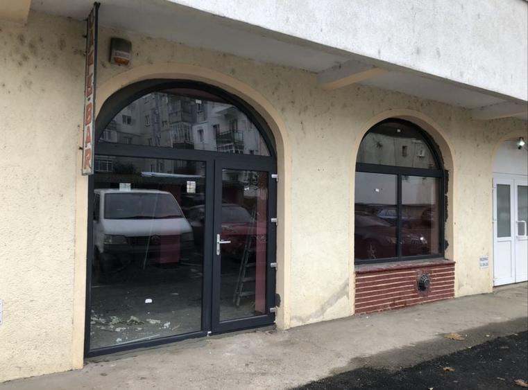 Spațiu comercial, de 70 mp, în Central