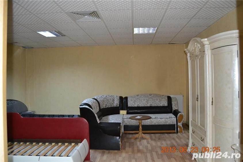 Spațiu comercial, de 260 mp, în Roman