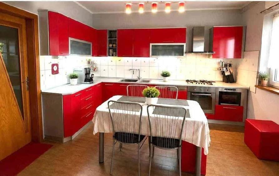Casă cu Teren 634 Mp în Podgoria