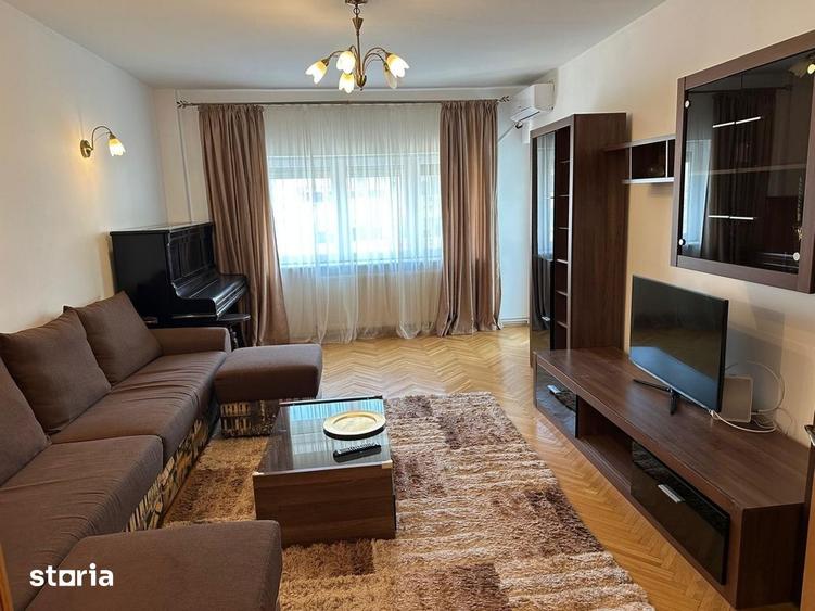 Apartament cu 3 camere decomandat, mobilat în Aviatorilor