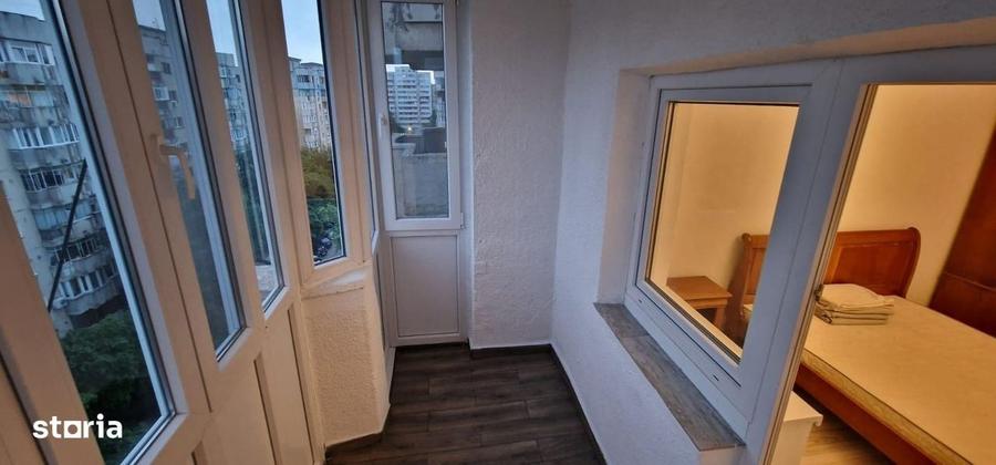 Apartament cu 3 camere decomandat în 13 Septembrie