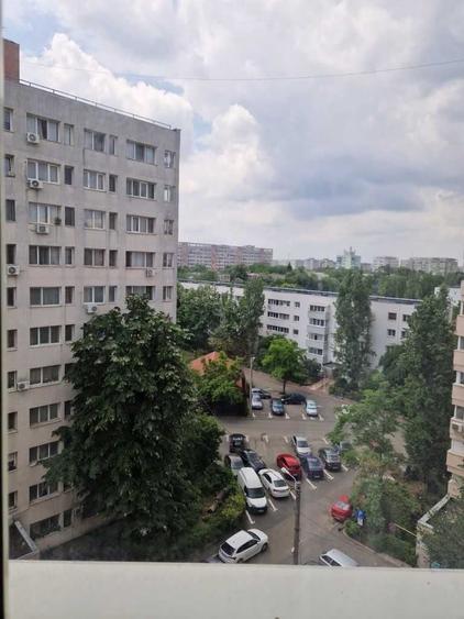 Apartament cu 2 camere semidecomandat în Titan