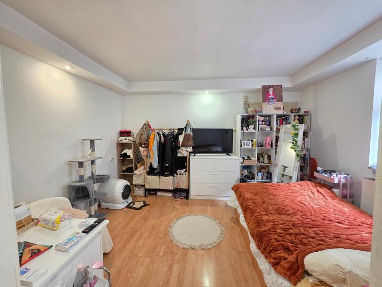 Apartament cu 2 camere semidecomandat în Centrul Istoric
