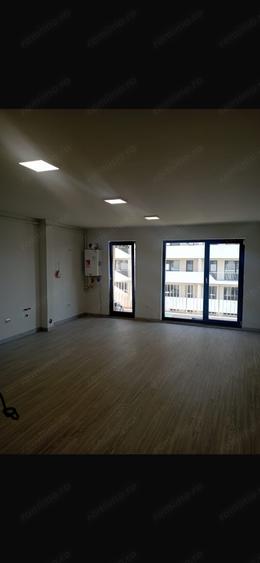 Apartament cu 2 camere decomandat în Florești