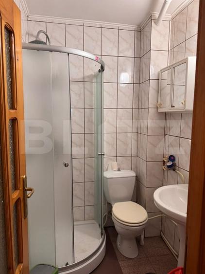 Apartament de vanzare, 4 camere, decomandat, 84 mp - Burdujeni - 9