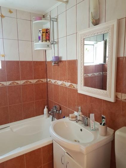 Apartament cu doua camere de inchiriat in zona Sinaia