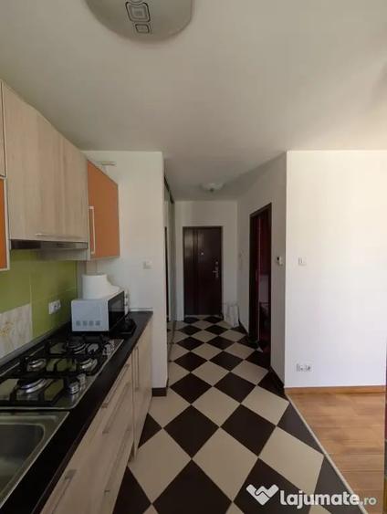 Apartament 44mp, mobilat, garaj, zona Primariei Floresti - 8