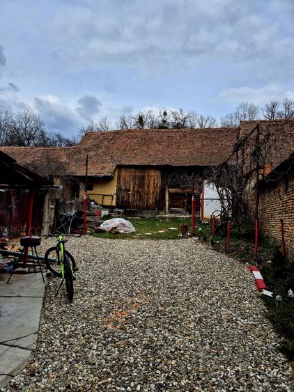 Casă individuală cu 2 camere cu Canalizare în Bunești