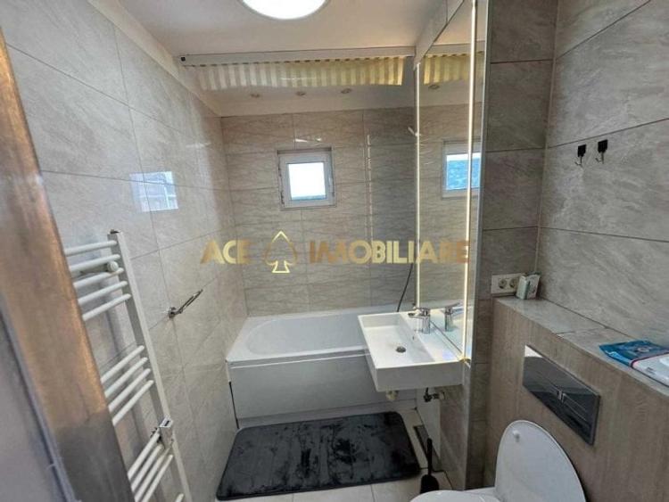 Apartament cu 3 camere decomandat, mobilat în Berceni