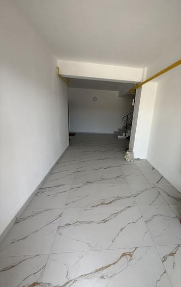 Apartament cu 2 camere decomandat în Vișan