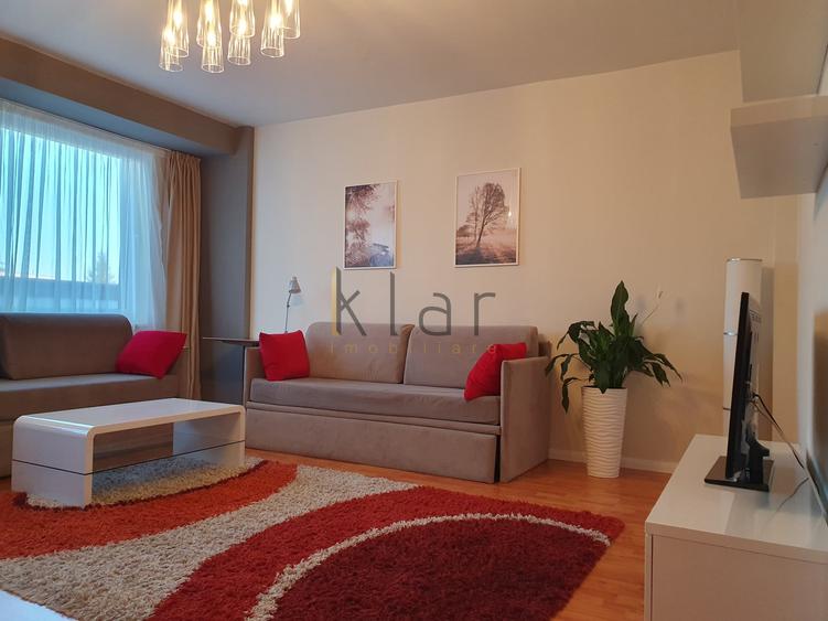 Apartament cu 2 camere decomandat, mobilat în Central