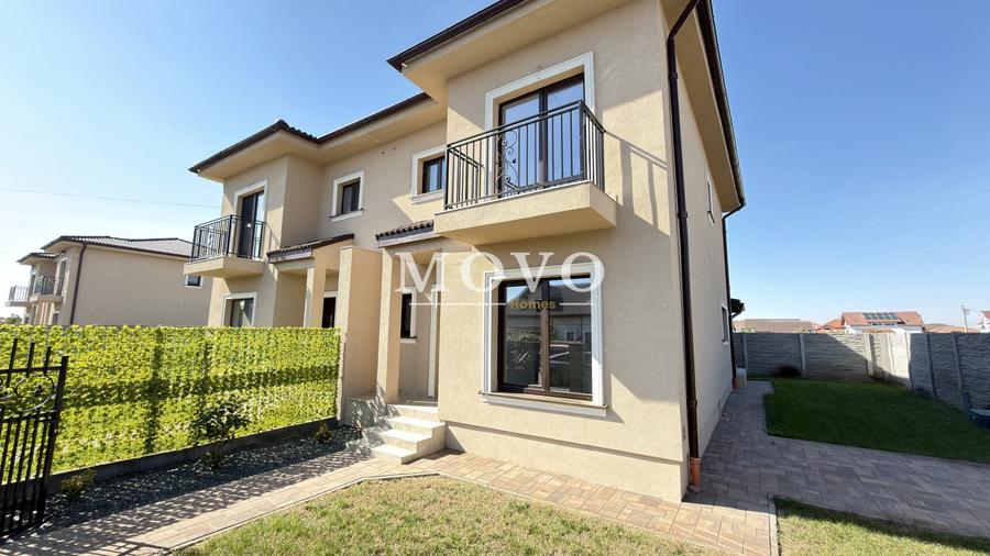 Duplex cu 4 camere cu Canalizare în Moșnița Nouă