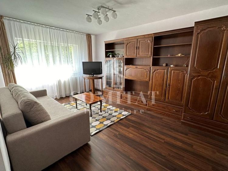 Apartament cu 4 camere decomandat, mobilat în Mărăști
