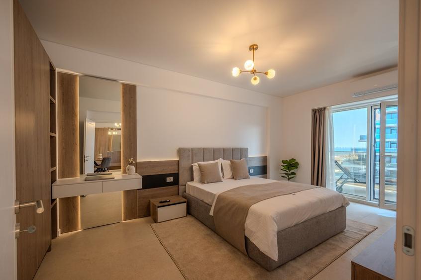 Apartament cu 2 camere decomandat în Mamaia-Sat