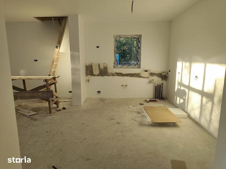 Casă cu 3 camere cu Teren 478 Mp în Tărtășești