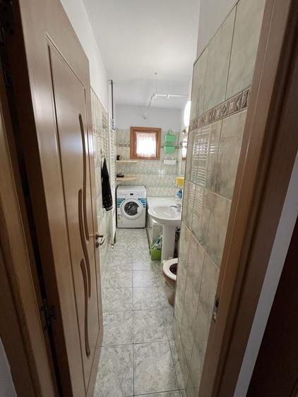 Garsonieră decomandată în Dâmbovița
