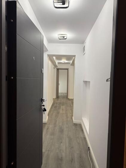 Apartament cu 3 camere decomandat în Ultracentral