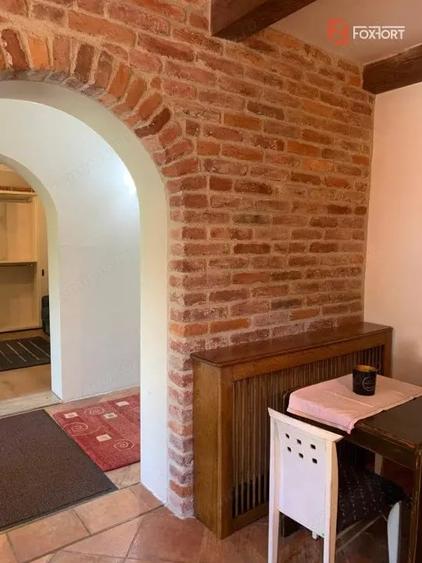 Casă cu 1 camere cu Teren 250 Mp în Ghiroda