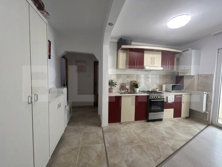 Apartament cu 3 camere decomandat, mobilat în Gherla