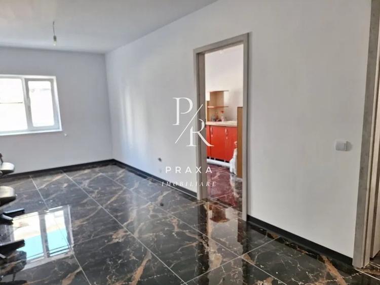 Spațiu comercial, de 41 mp, în Florești