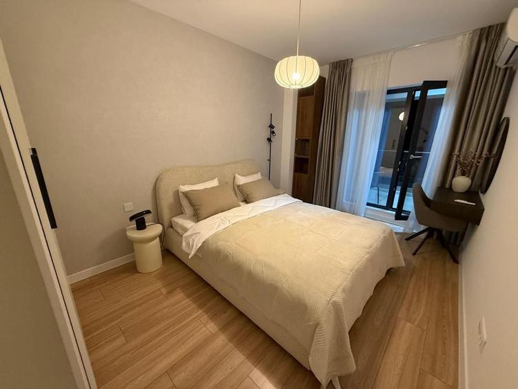 Apartament cu 2 camere semidecomandat, mobilat în Lujerului