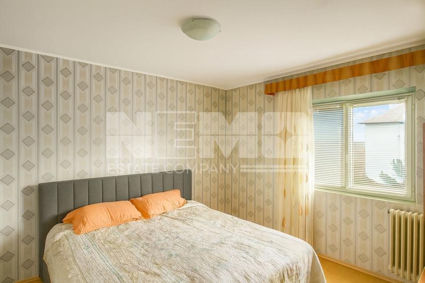 Apartament cu 3 camere decomandat, mobilat în Central
