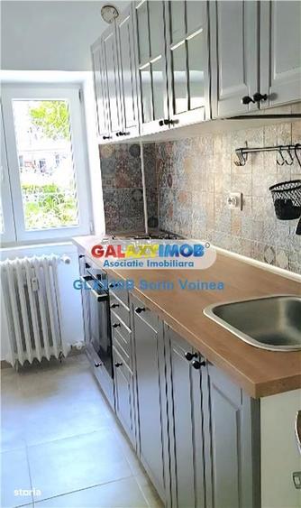 Apartament cu 4 camere decomandat, mobilat în Tei