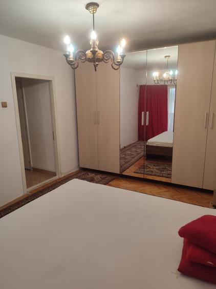 Apartament cu 2 camere decomandat, mobilat în Unirii