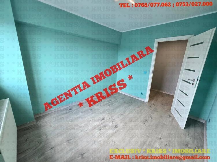 Apartament cu 3 camere decomandat în Negru Vodă