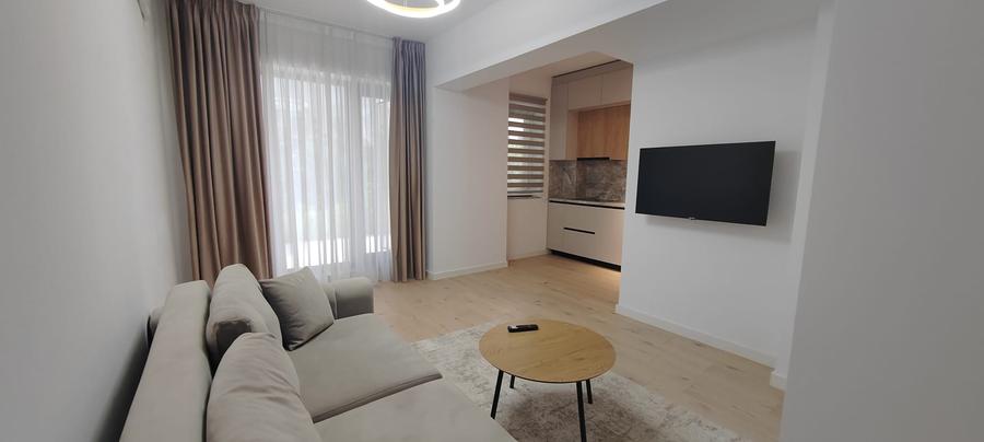 Apartament cu 2 camere semidecomandat în Central