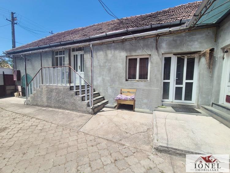 Casă individuală cu 3 camere cu Teren 700 Mp în Cricău