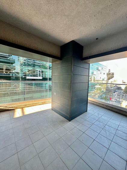 Apartament cu 3 camere decomandat în Barbu Văcărescu