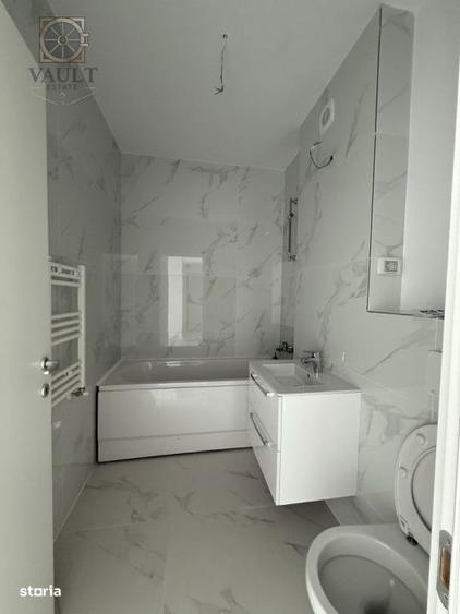 Apartament cu 3 camere semidecomandat în Pantelimon