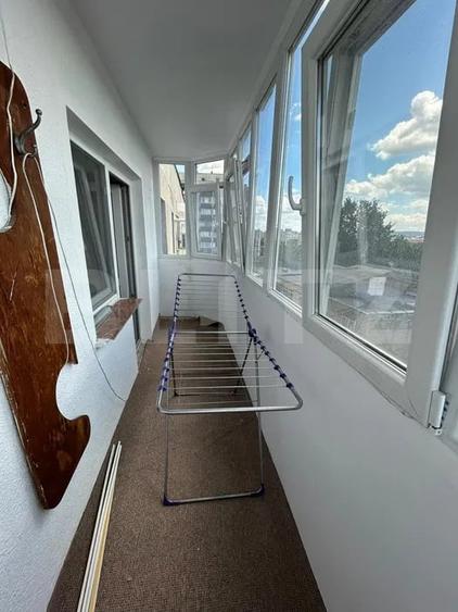 Apartament cu 3 camere decomandat, mobilat în Păcurari