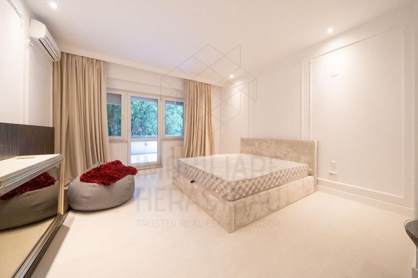 Apartament cu 5 camere decomandat, mobilat în Herăstrău