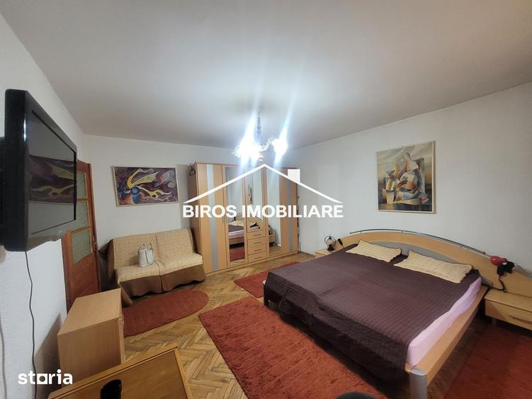 Garsonieră decomandată în Calea București