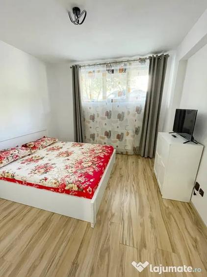 Apartament cu 2 camere decomandat în Păcii