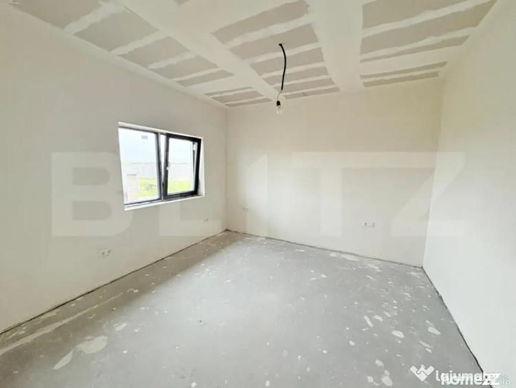 Casă cu 3 camere cu Teren 450 Mp în Lazuri