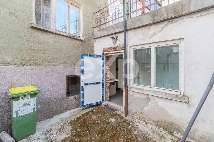 Casă individuală cu 4 camere cu Canalizare în Dealuri Oradea