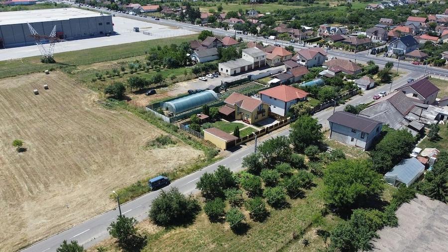 Vand teren 1.800 mp - Alecu Russo - zona reziden?iala - 2