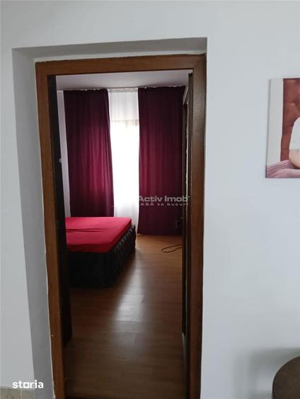 Casă cu 4 camere cu Teren 400 Mp în Central