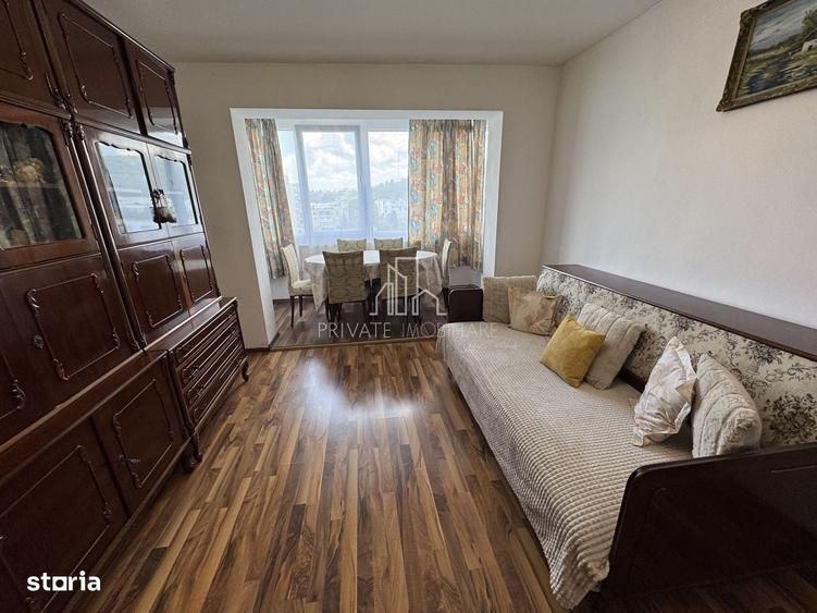 Apartament cu 3 camere decomandat în Diamant