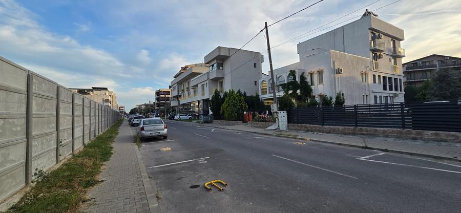 Hotel/Pensiune, de 20 mp, în Est