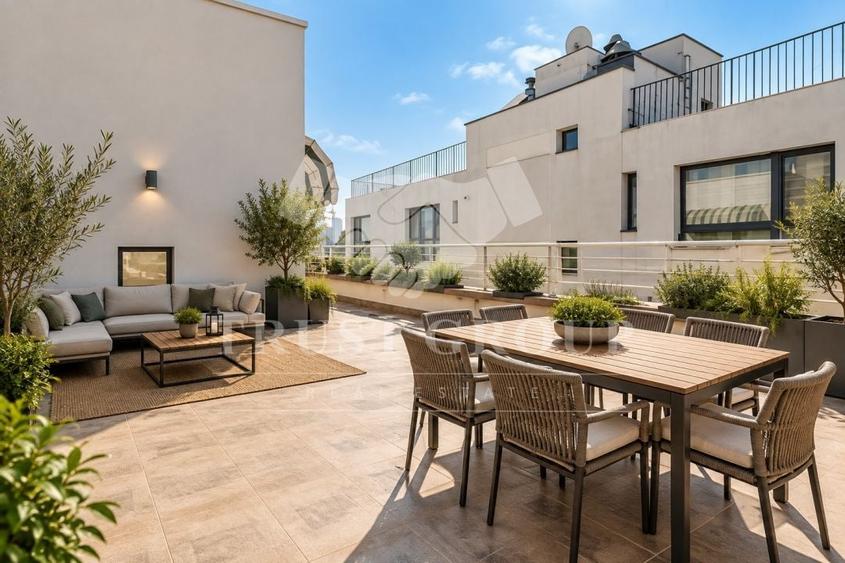 Apartament cu 5 camere decomandat în Grădina Icoanei